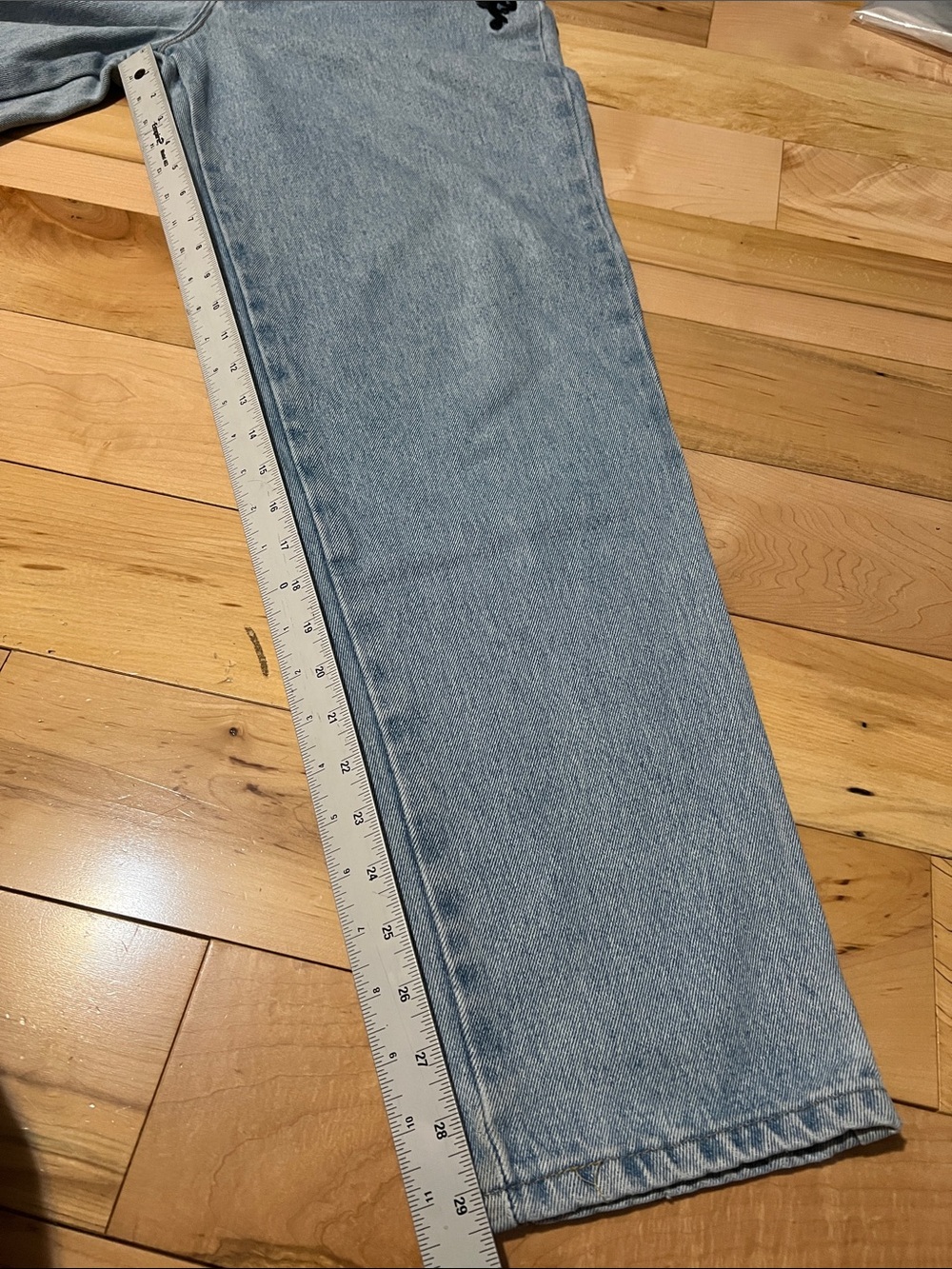 Vintage Light Blue Straight-Leg Jeans with Black Embroidered Detail - Picture 9 of 13
